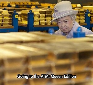 1815158932_ATMQueen.thumb.jpg.04c9b06955a3f07d14c581d13f292f2f.jpg