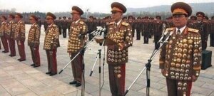 2121104422_NORTHKOREAMILITARYHIERARCHY.thumb.jpg.5fe1ab0587d4c59d60e3e9943551d309.jpg