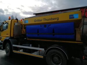Gritter.thumb.jpg.666c206f991b5580f2770f45230412bc.jpg