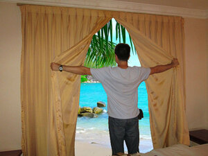 hotel-view.thumb.jpg.f6eb48c9aa8a504ab765de8d7601e067.jpg