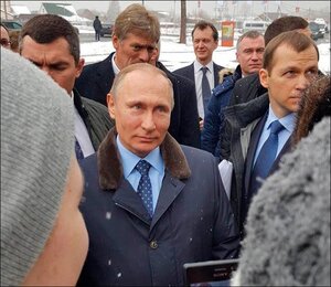inside_putin_in_kras.jpg