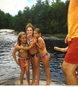 232580401_looktwice06.thumb.jpg.c12d6811867b1fa9c2ad7e324564a5d6.jpg