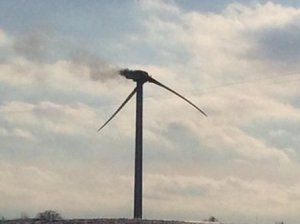 270638242_windturbinefire05.thumb.jpg.de812fc1cf564966a8ec61c904b60bef.jpg