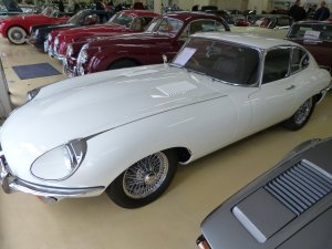 Jaguar E-type 01.JPG
