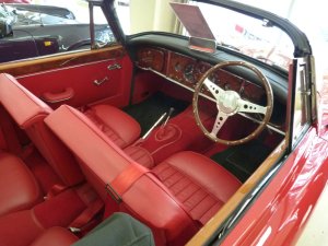 Jaguar Coupe 1950 Interior 01.JPG