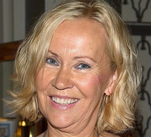 Agnetha-Faltskog.thumb.jpg.b332ac60150f77e00d36ff27ef69c3b1.jpg