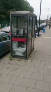 publictoilet.thumb.jpg.4afec0b5576881e644b301f1a975dc17.jpg