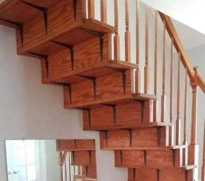 deathstairs.thumb.jpg.7146003975b48484c714e95271f54494.jpg