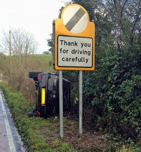 drivecarefully.thumb.jpg.0fb3e1c5525af27a0d7e9f55d791fd29.jpg